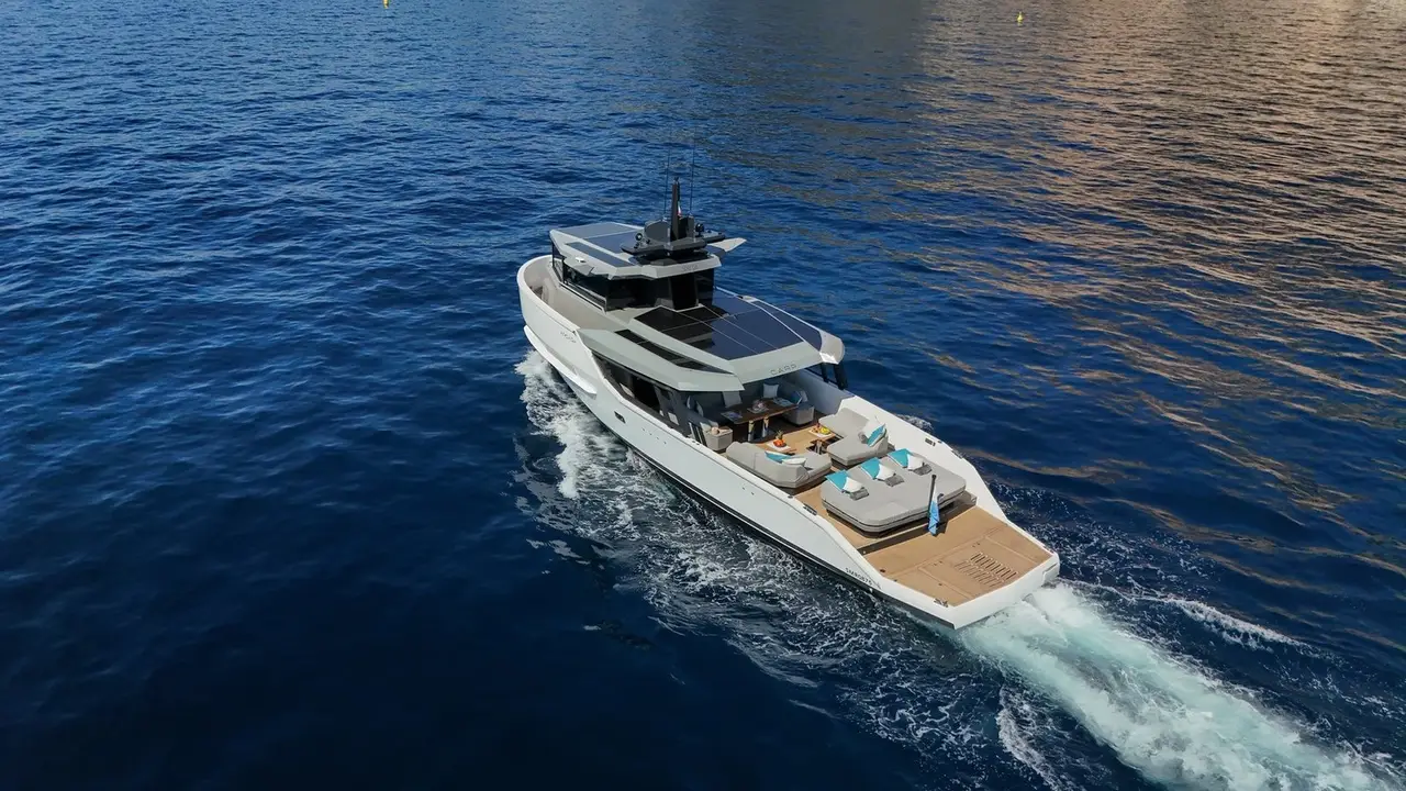 Arcadia Sherpa 60, ponte principale — Sardinia Lux Yachts, Sardegna. Arcadia Sherpa 60 — 18.7m