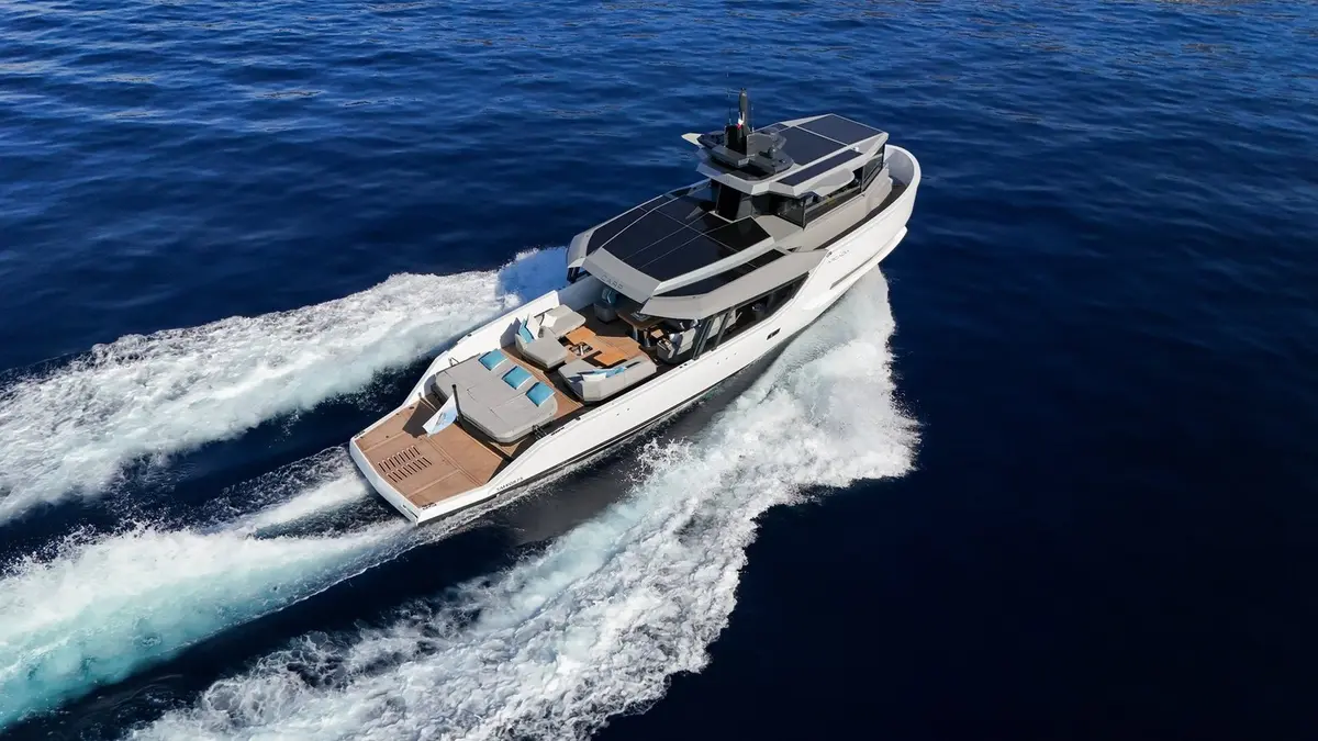 Arcadia Sherpa 60, ponte di poppa — Sardinia Lux Yachts, Sardegna. Arcadia Sherpa 60 — 18.7m