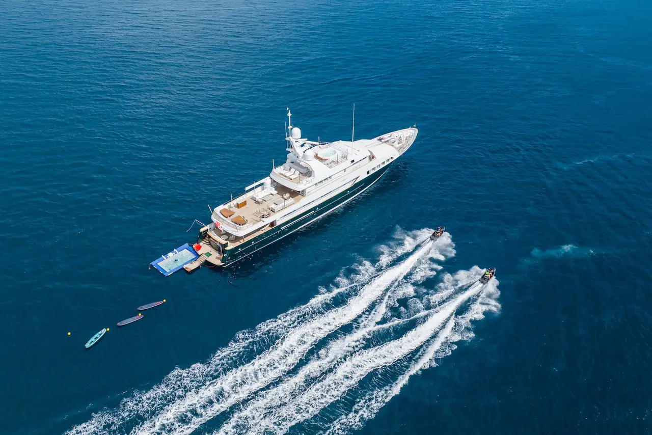 Emerald, esterno — Sardinia Lux Yachts, Sardegna. Emerald — 50m