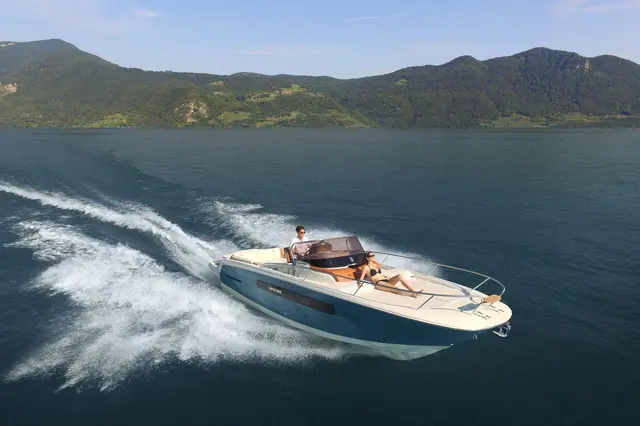 Invictus 280 — Sardinia Lux Yachts, Sardinia