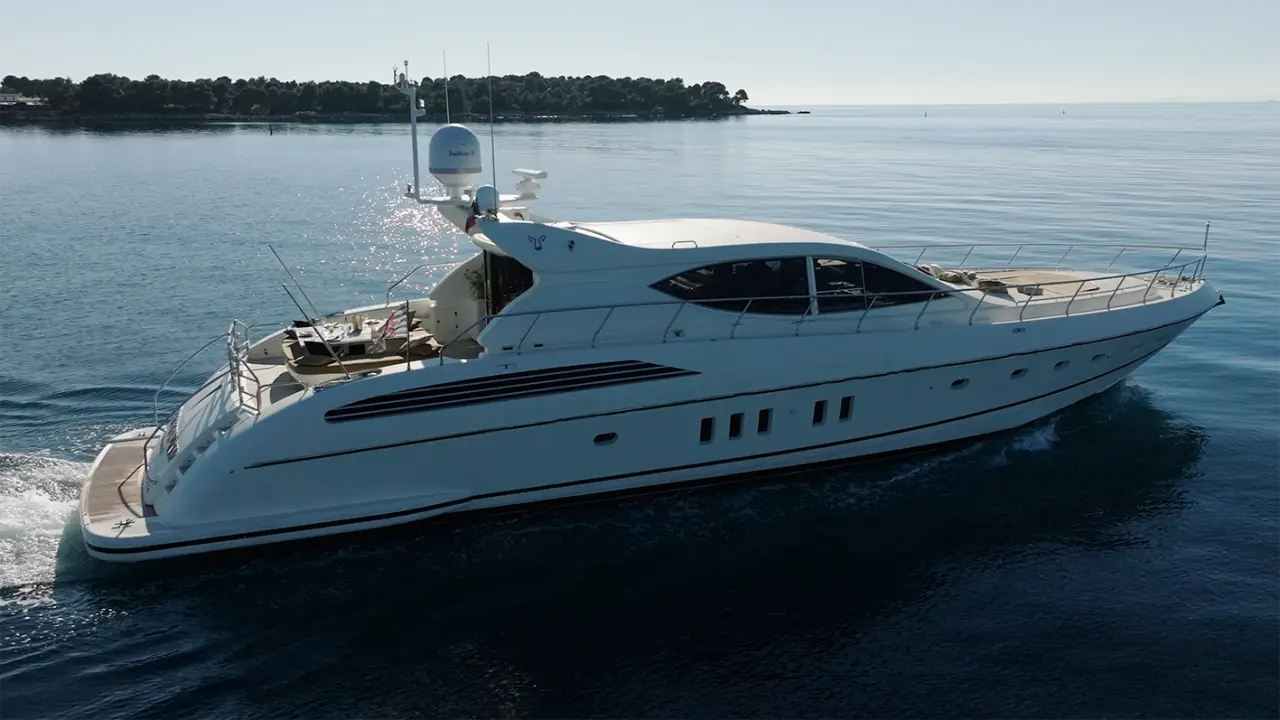Leopard 24, esterno — Sardinia Lux Yachts, Sardegna. Leopard 24 — 24m