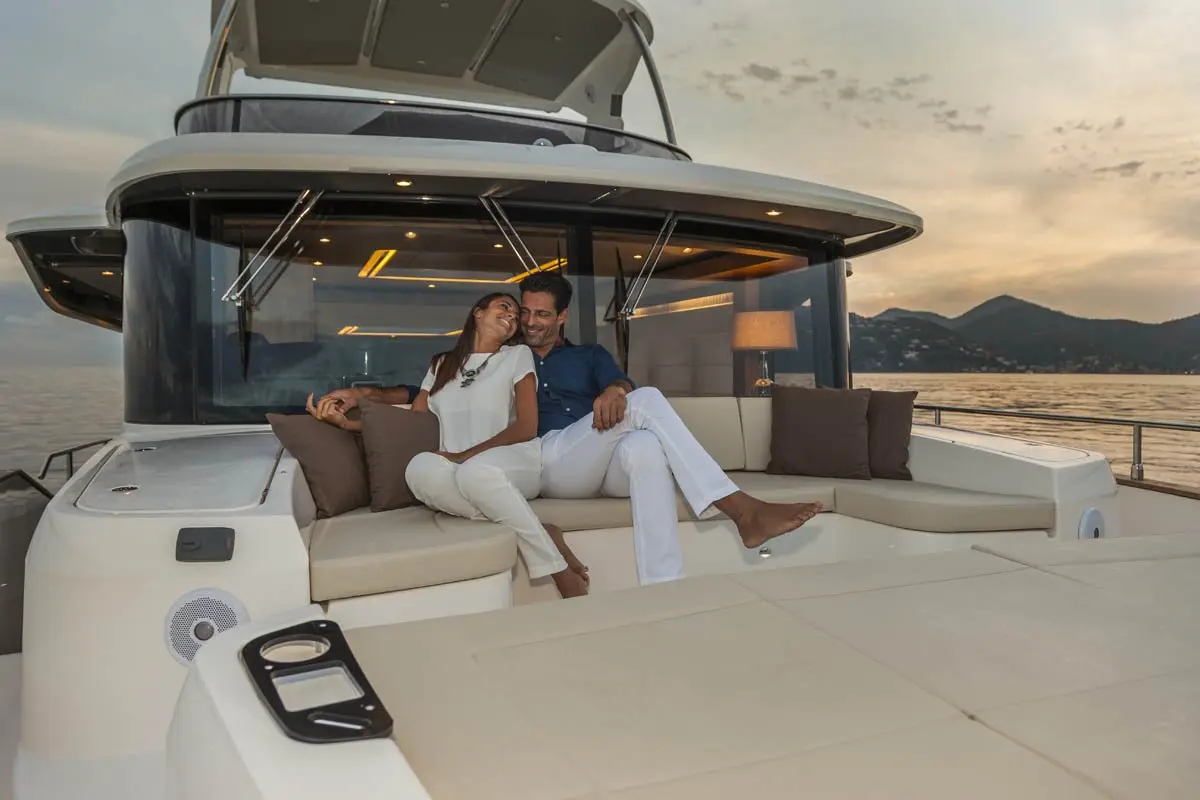 Navetta 58, cabina principale — Sardinia Lux Yachts, Sardegna. Navetta 58 — 17m