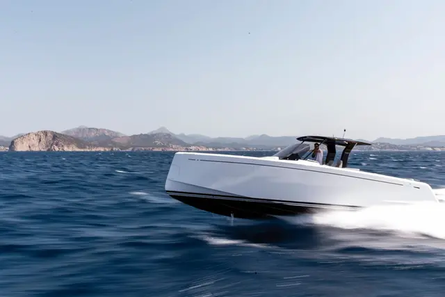 Pardo 38 — Sardinia Lux Yachts, Sardinia