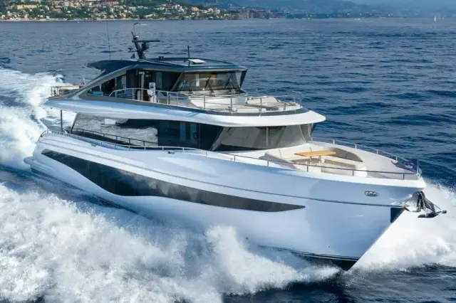 Princess Y80 — Sardinia Lux Yachts, Sardinia