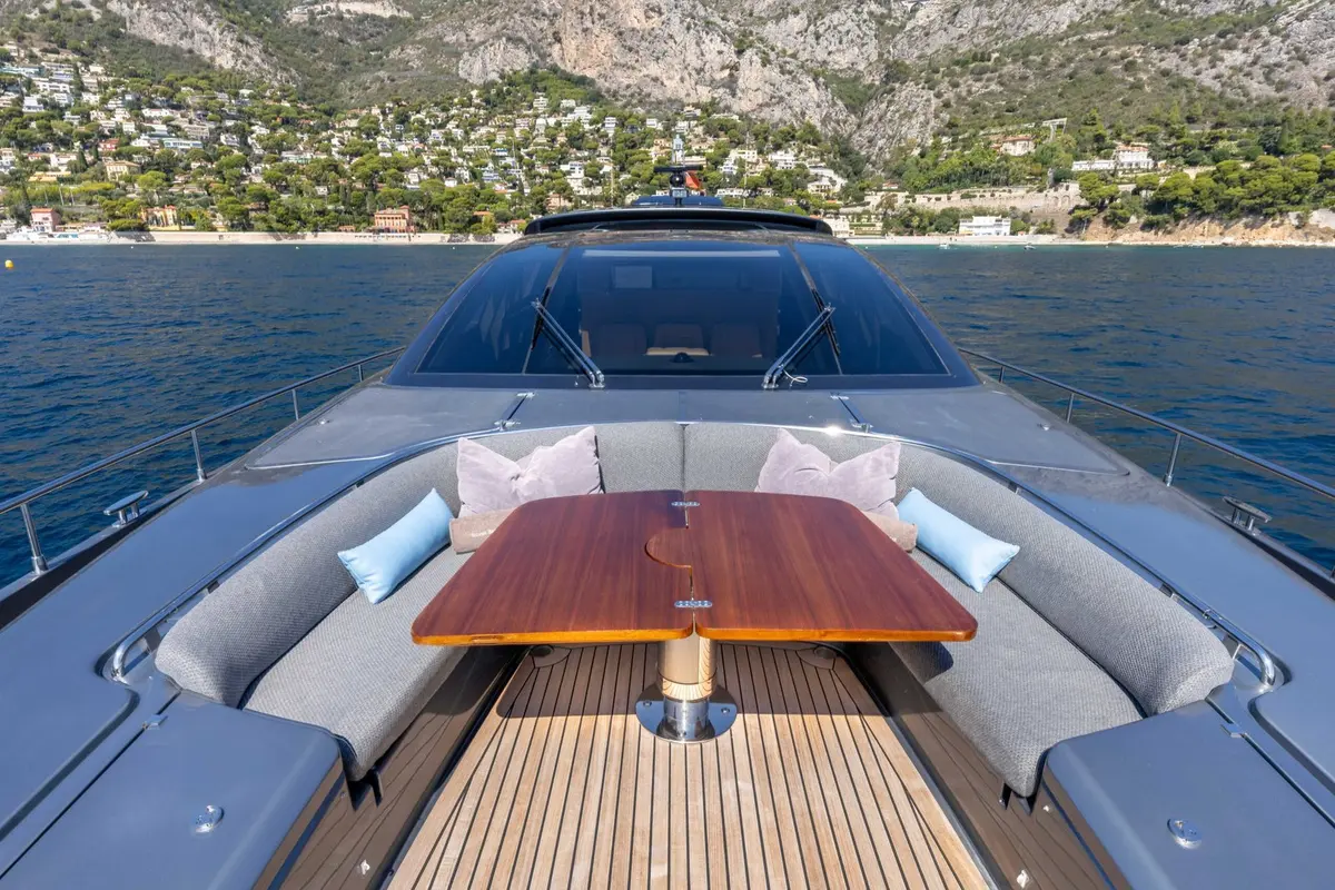 Riva 86 Domino, flybridge — Sardinia Lux Yachts, Sardinia. Riva 86 Domino — 26m