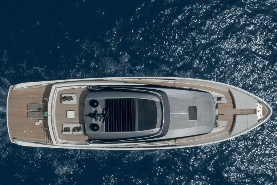 Sanlorenzo 112, esterno — Sardinia Lux Yachts, Sardegna. Sanlorenzo 112 — 34m