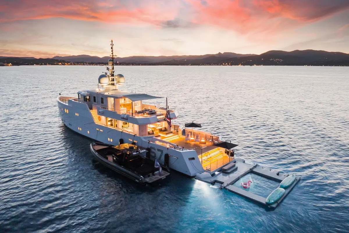Tansu 40m — Sardinia Lux Yachts, Sardegna. Tansu 40m — 40m