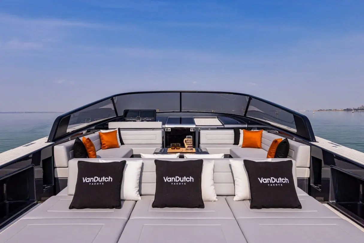Vandutch 55, esterno — Sardinia Lux Yachts, Sardegna. Vandutch 55 — 16m